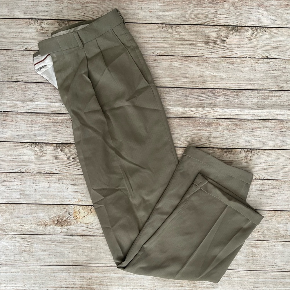 Used. Haggar Men’s slacks. 34x32
